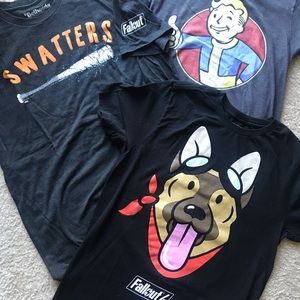 3 Fall Out T-shirt’s